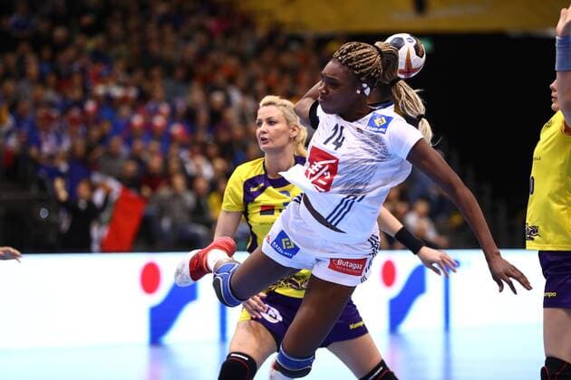 Handball, Women's World Cup, France - Romania