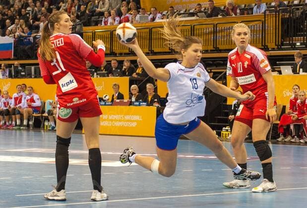 Handball, Women's World Cup, Denmark - Russia