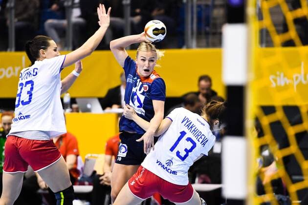 Handball, Women's World Cup, Norway - Russia