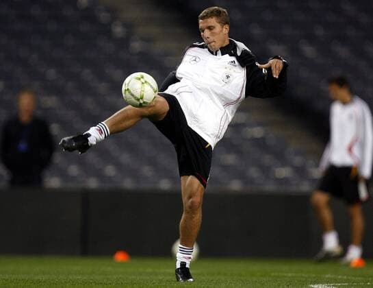 Football, national team training