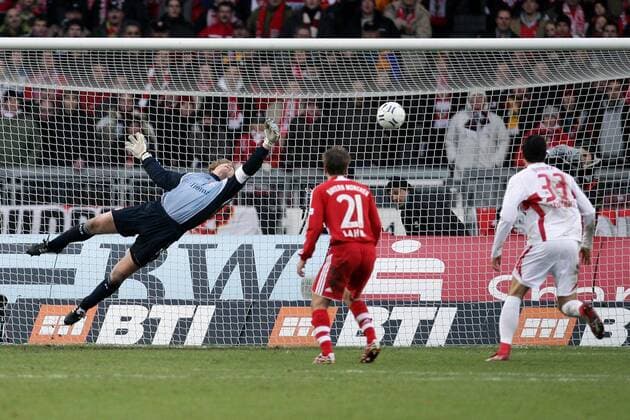 Football, History, Stuttgart's last home win against Bayern on 10 November 2007