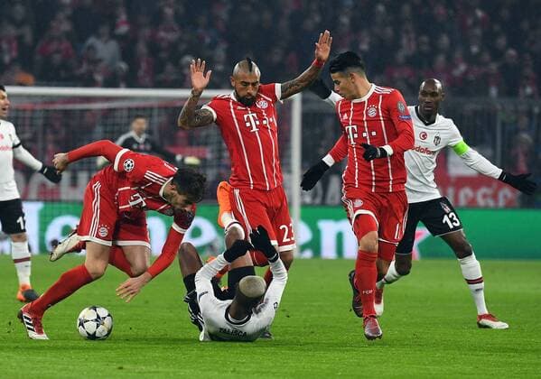 Football, CL, Bayern Munich - Besiktas Istanbul