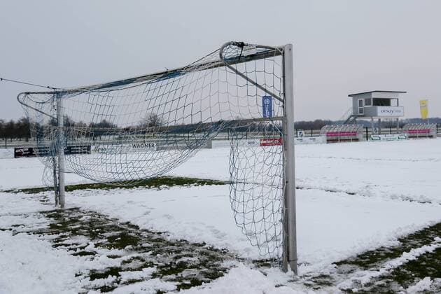 Football, Women, Match cancellation SC Sand - 1. FFC Frankfurt