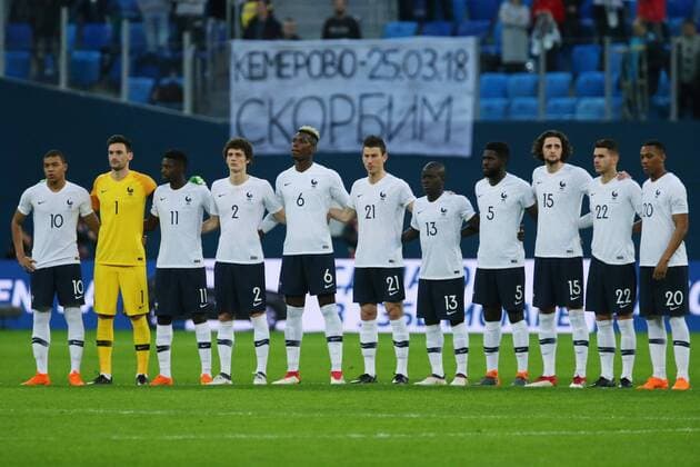 Football, International match, Russia - France, Mourning for the victims of the department stores' fire
