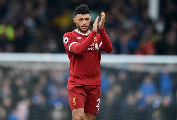 Football, CL, Before Bayern duel: Liverpool report Oxlade-Chamberlain to the club