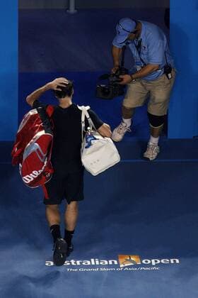 Tennis, Australian Open, Djokovic beats Federer in semi-final