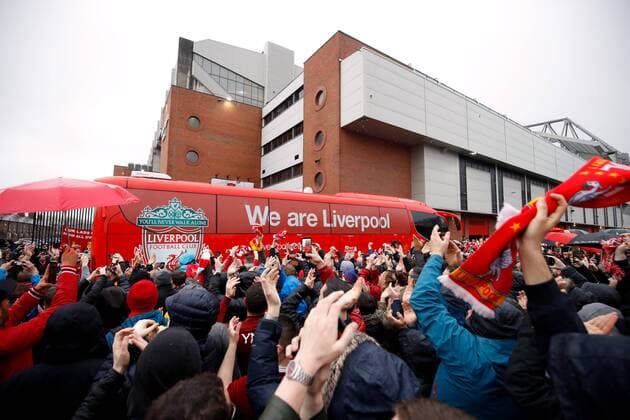 Football, CL, Liverpool FC - Arrival at Anfield Road