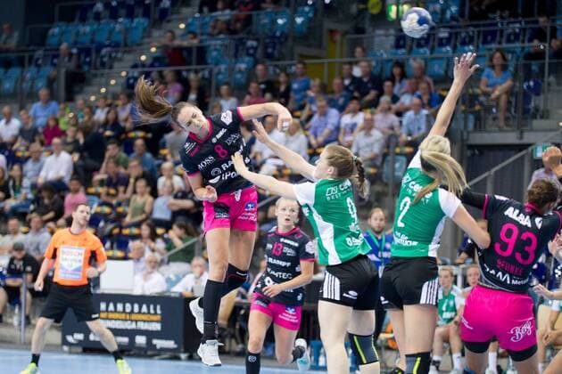 Handball, 1. BL Women, VfL Oldenburg - TuS Metzingen