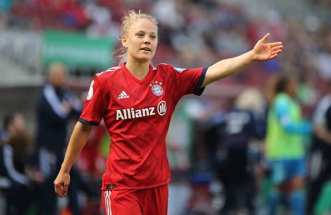 Football, Women, Leonie Maier moves from Bayern Munich to FC Arsenal in London
