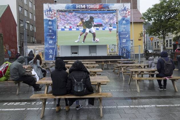 World Cup 2018, Brazil - Mexico, Public Viewing in Iceland