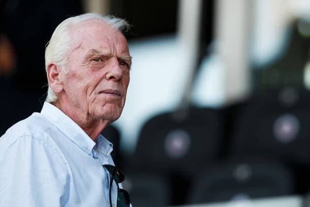 Football, Leo Beenhakker died