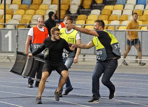 Football, CL Quali, Dynamo Kiev - Ajax Amsterdam, Hooligans