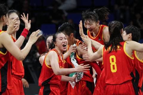 Basketball, Women's World Cup, Canada - China