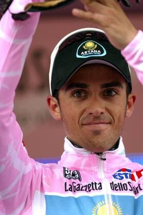 Cycling, Giro d Italia, Emanuele Sella wins 15th stage, Contador in pink