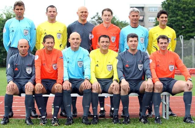 Football, EURO 2008, Group photo of the referees