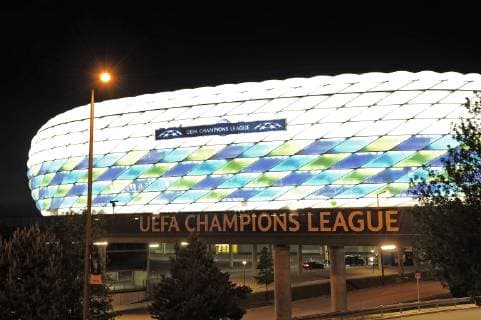 Football, Munich bids for CL final
