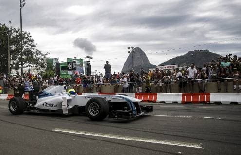 Formula 1, Felipe Massa promotes Brazil GP in Rio de Janeiro