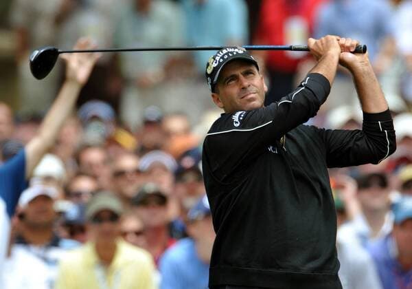 Golf, US Open, Day 4, Decision adjourned: Play-off between Woods and Mediate