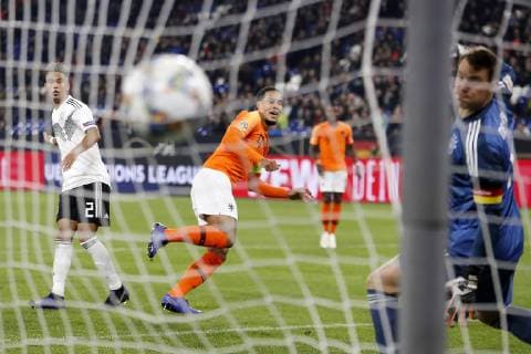 Football, Euro Quali, Group opponents Netherlands