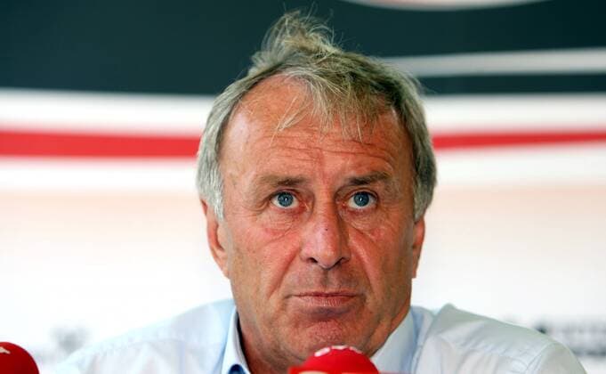 Football, PK on the resignation of Josef Hickersberger as Austria's national coach