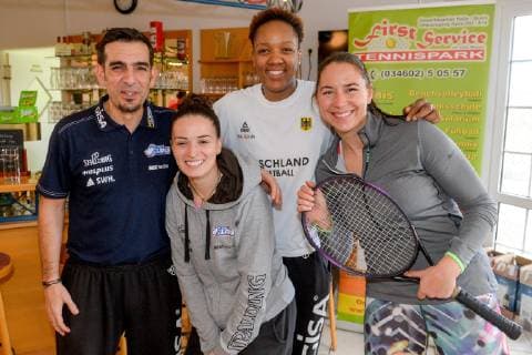 Tennis, celebrity tennis tournament in Halle
