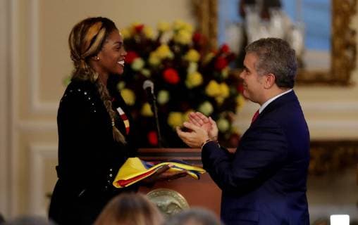 Athletics, Caterine Ibargüen receives award from Colombia
