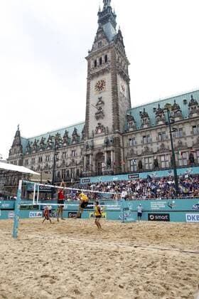Beach Volleyball, European Championships in Hamburg, Day 1