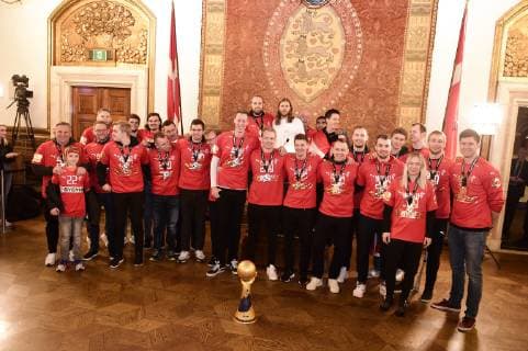 Handball, World Champion Denmark is celebrated in Copenhagen