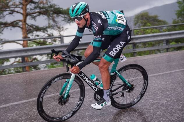 Cycling, Bora-hansgrohe riders Rüdiger Selig, Andreas Schillinger and Wilco Kelderman injured in accident with car