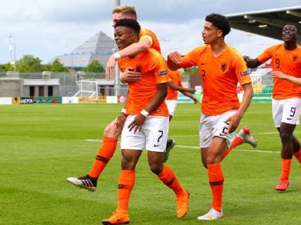 Football, U17 EM Final, Netherlands - Italy