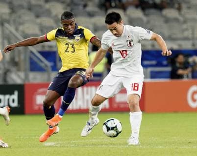 Football, Copa America, Ecuador - Japan