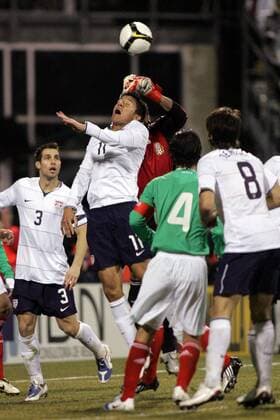 Football, World Cup Qualification, USA - Mexico 2:0