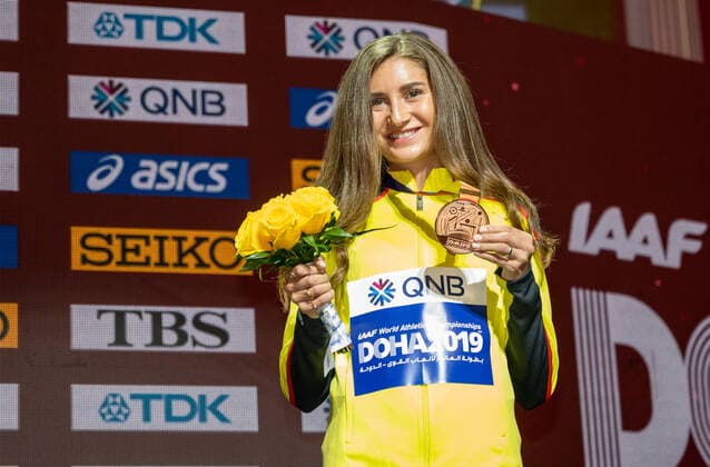 Athletics WM in Doha, 3000m obstacle women, award ceremony with Gesa Felicitas Krause