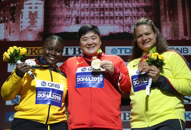 Athletics World Championships in Doha, women, shot-putting, award ceremony