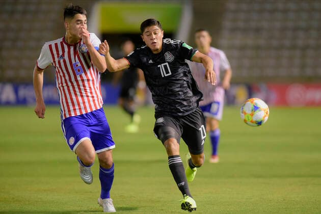 Football, U17 World Cup, Paraguay - Mexico