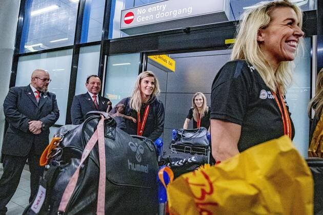 Handball, Ladies WM in Japan, Arrival World Champion Netherlands in Amsterdam