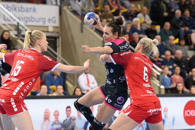 Handball, ladies, 1st BL, SG BBM Bietigheim - TuS Metzingen