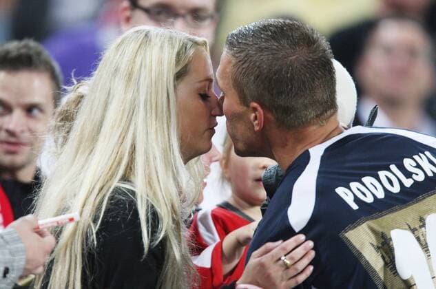 Football, Lukas Podolski is father to a little daughter