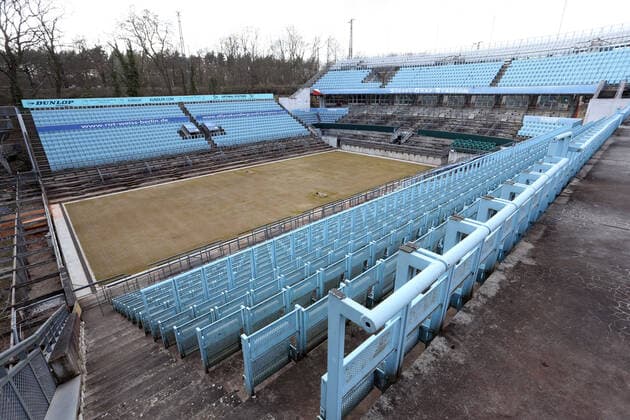 Tennis, preparations for the WTA tournament in the Steffi Graf Stadium continue despite postponement