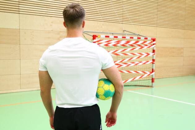 Handball in the Corona Crisis - symbolic images