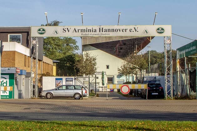 Football, Stadium history, SV Armenia Hannover