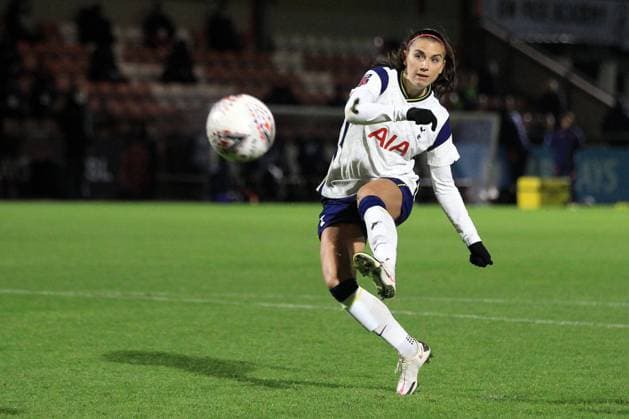 Football, Women, Alex Morgan leaves Tottenham Hotspur after 5 games to return to USA