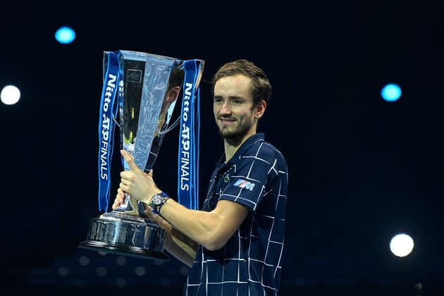 Tennis, Daniil Medvedev wins ATP finals in London against Dominic Thiem