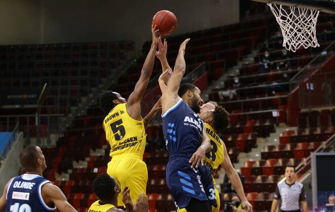 Basketball, BBL, MHP GIANT Ludwigsburg - Alba Berlin