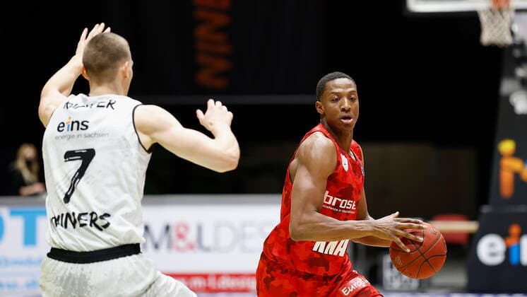 Basketball, BBL, NINERS Chemnitz - s.Oliver Würzburg