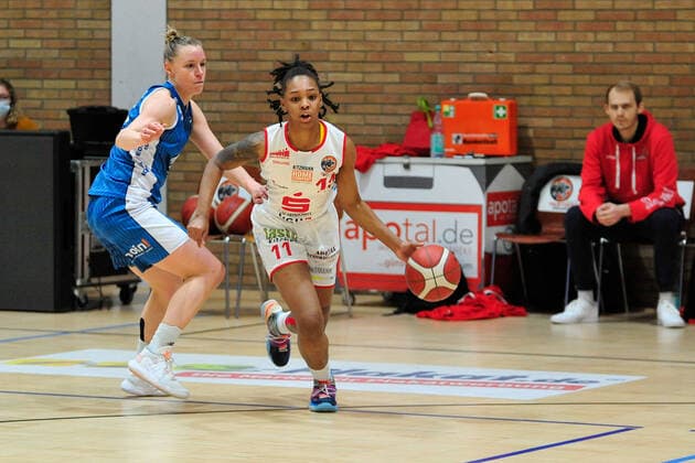 Basketball, Women DBBL, GiroLive-Panthers Osnabrück - SNP BasCats USC Heidelberg