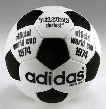 FIFA World Cup 2010: Match balls from past World Cups