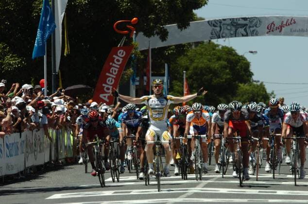 Cycling, Tour Down Under, Andre Greipel (Htc-Columbia) wins stage 1