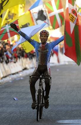 Cycling, Zdenek Stybar becomes world cross-country champion