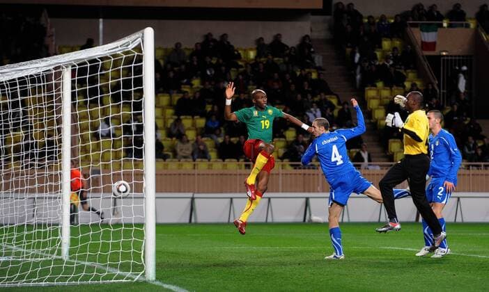 Football, International, Italy - Cameroon 0:0